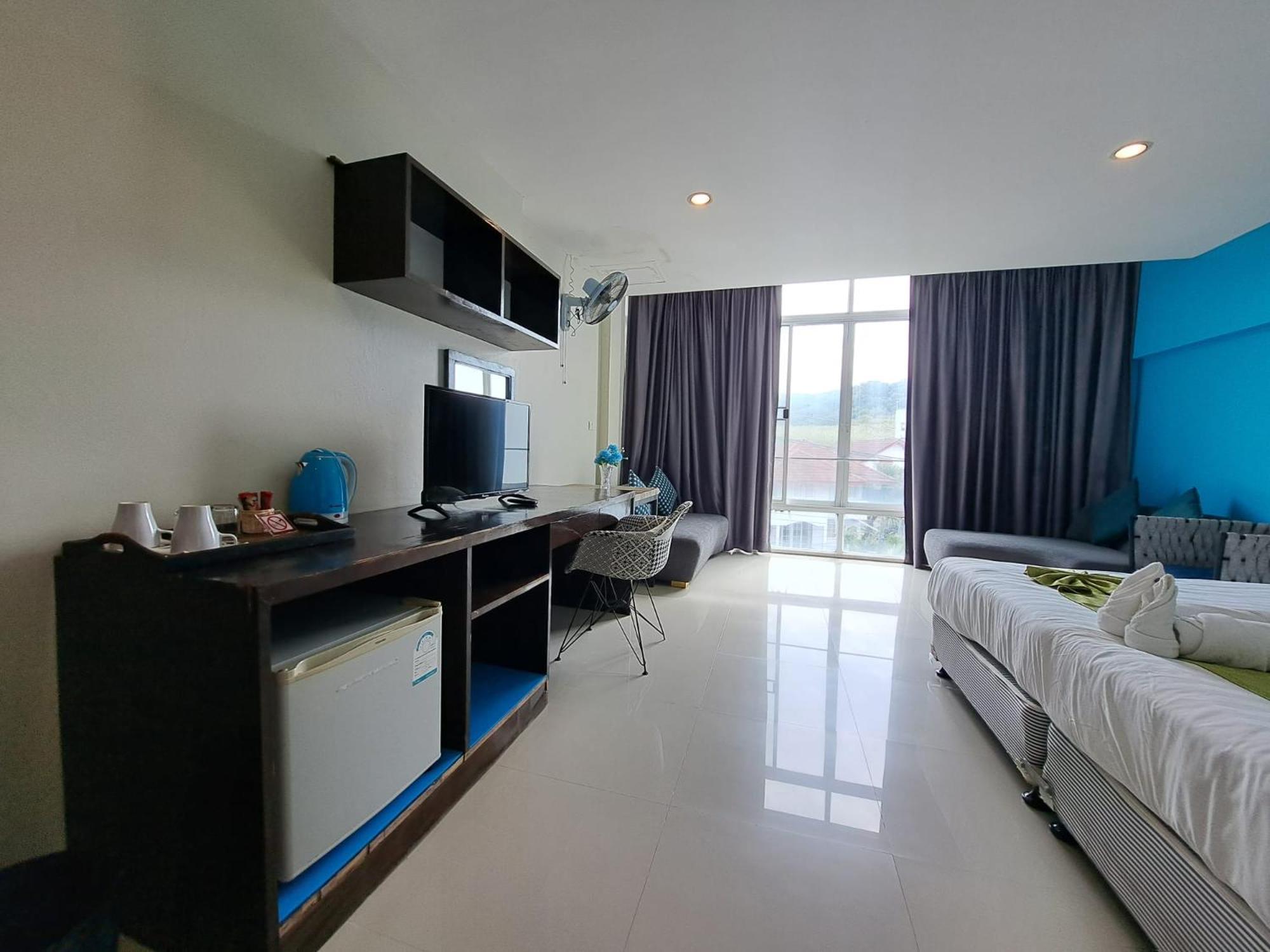 Baan Oui Guest House - Nai Harn Phuket Ngoại thất bức ảnh